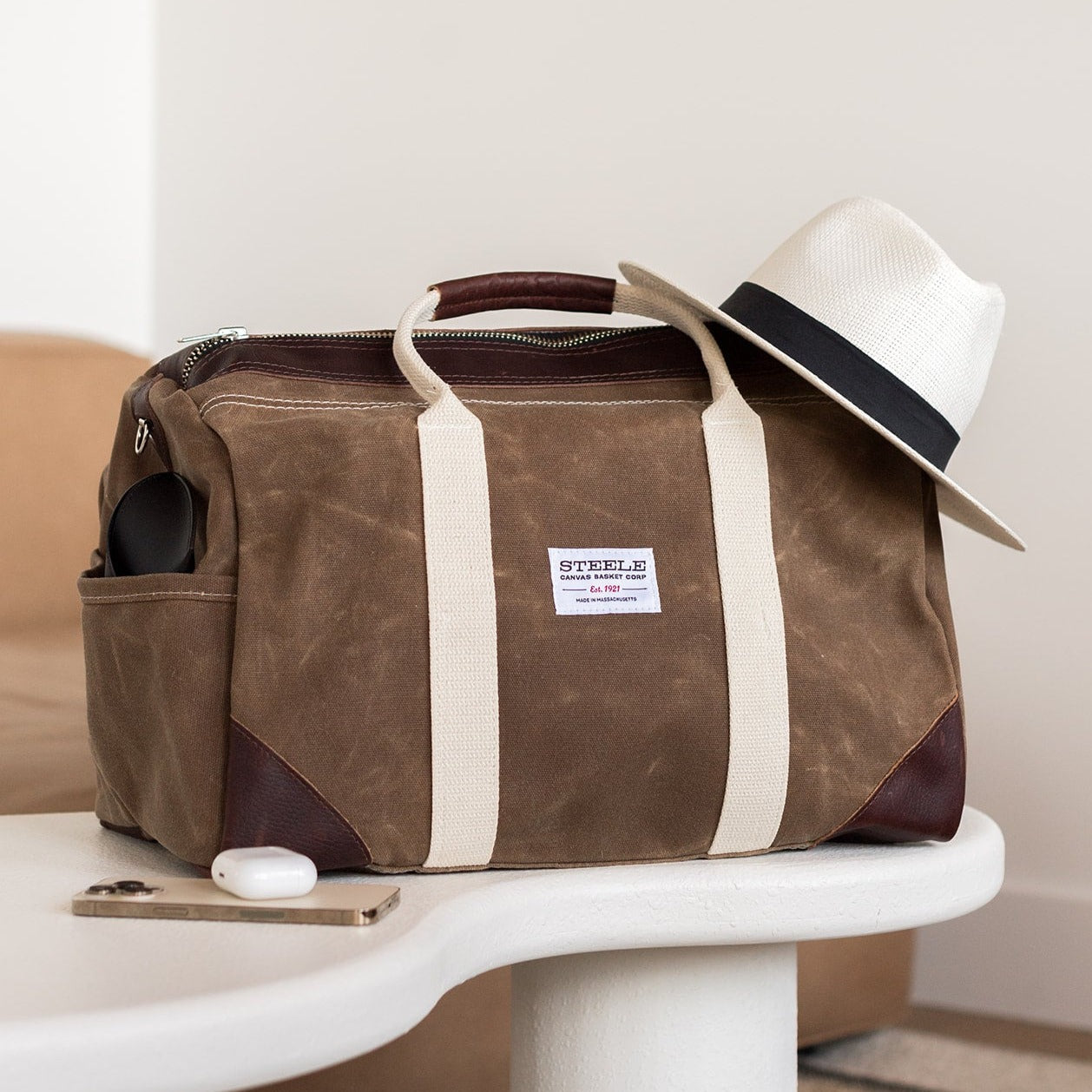 Cool weekender bags hotsell